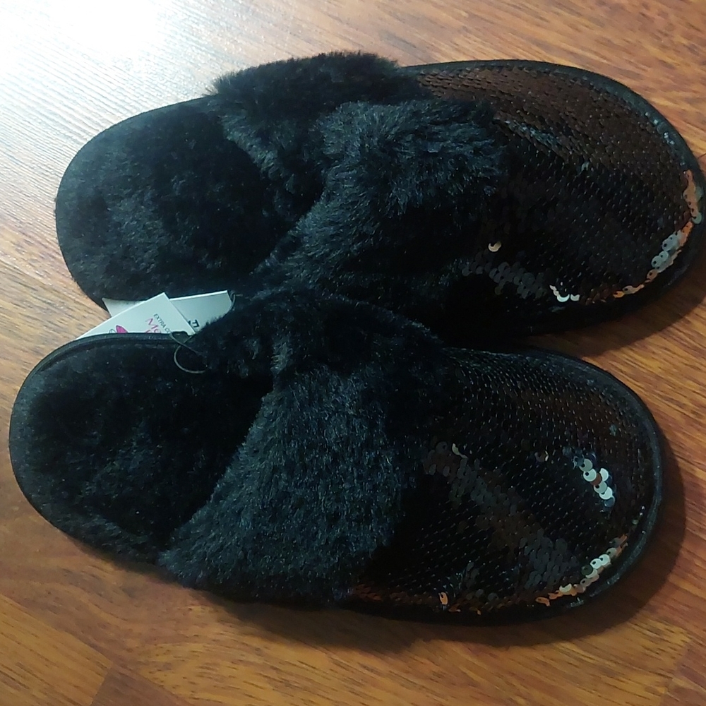 Sequined slippers